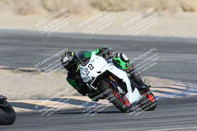 media/Dec-07-2025-CVMA (Sun) [[3e7d2de5dc]]/Race 7-Formula Lightweight Twins Shootout/